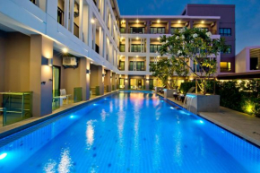  Hotel J Residence Pattaya - SHA Extra Plus  Паттайя